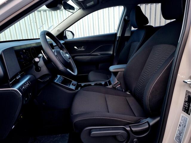 Hyundai Kona 1.6 GDI HEV Comfort Smart / Modeljaar 2026 / ¤3000,- Voordeel Op Nieuwprijs / Rijklaarprijs / Direct Leverbaar /