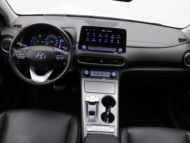 Hyundai Kona EV Fashion 64 kWh / SOH 100% / Lederen Bekleding / Navigatie / KRELL Audio / Adaptive Cruise Control / Climate Control / Achteruitrijcamera /