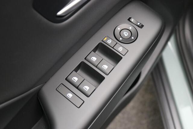 Hyundai Kona 1.6 GDI HEV Premium / ¤ 3.000,- Voordeel Op Nieuwprijs / Rijklaarprijs / Direct Leverbaar /Modeljaar 2026 / Navigatie / 18" LMV / Adaptieve Cruise Control / Parkeersensoren voor en achter / Stoelverkoeling / Stuurverwarming /