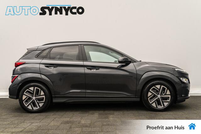 Hyundai Kona EV Fashion 64 kWh I Schuifdak I Facelift I 3 Fase I Full Map Navi I LED I Camera