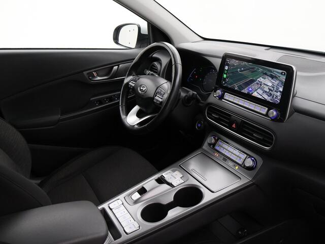 Hyundai Kona 64 kWh 204 PK AUT. + CAMERA | APPLE CARPLAY | STUURVERW. | STOELVERW. | LED | BTW AUTO