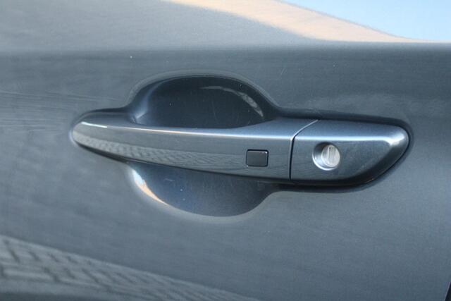 Hyundai Kona EV Premium 64 kWh Inclusief batterijtest