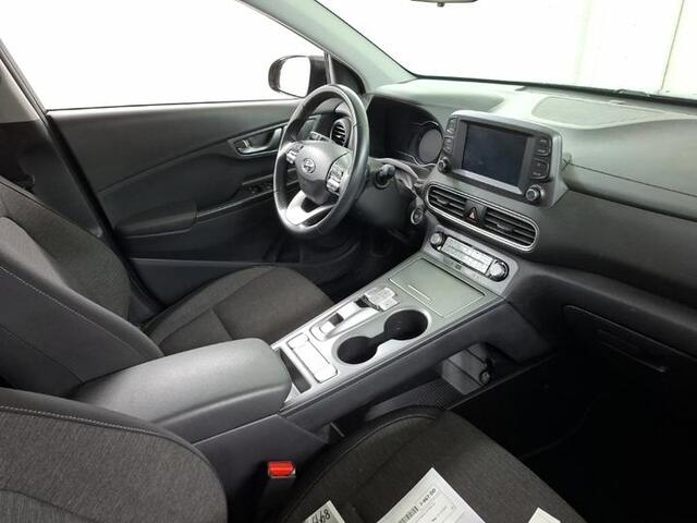 Hyundai Kona Aut. EV Comfort 64kWh | Navi | LMV |