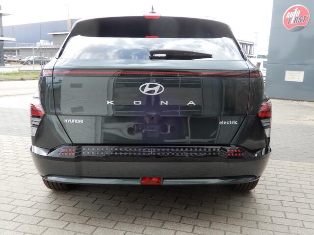 Hyundai Kona Electric Comfort Smart 65.4 kWh | Warmtepomp | Actie prijs! | ¤ 4000,- ko