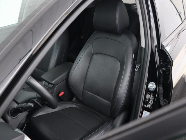 Hyundai Kona EV Business 64 kWh | 3-Fase | Stoelverwarming | Climate control | Adaptive cruise control | Camera | HUD