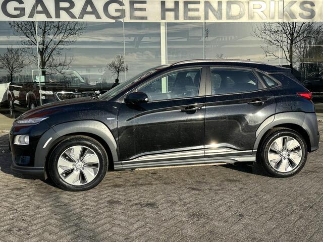Hyundai Kona EV Comfort 64 kWh | SOH: 94,7 % | 3 Fase | Warmtepomp | Navi | Adaptive CC | Climate |
