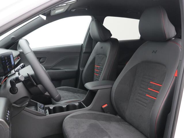 Hyundai Kona 1.6 GDI HEV N Line / ¤2500,- Voordeel / Rijklaarprijs / Modeljaar 2026 / Navigatie / Apple & Android auto / Stuurverwarming / Stoelverwarming Voor + Achter /