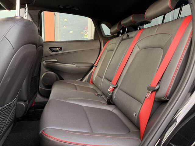 Hyundai Kona 1.6 T-GDI Premium | Krell Audio | Schuifkantel / Dak | Head-Up | Apple Carplay | Achteruitrijcamera | Stoel Verwarming / Koeling