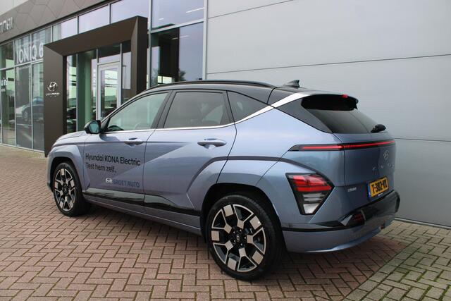 Hyundai Kona Electric Premium Sky 65.4 kWh Automaat Leer Airco 360 Camera Carplay Demo Nieuwstaat