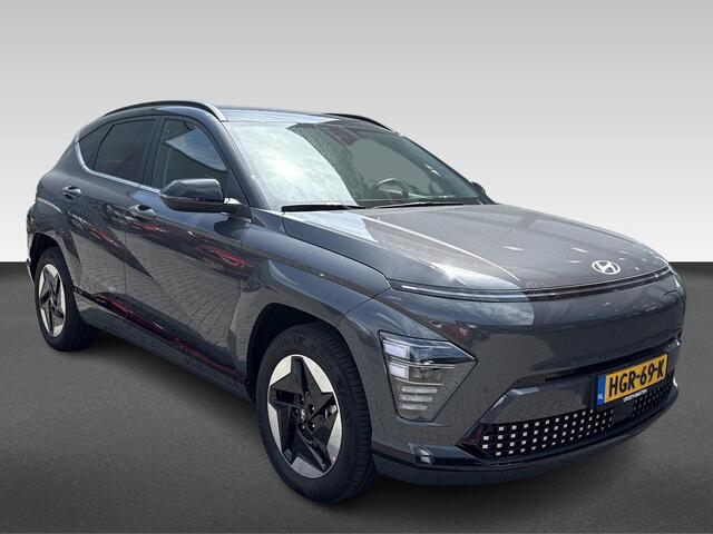 Hyundai Kona Electric Comfort Smart 65.4 kWh | Automatische achterklep | Navigatie | Achteruitrijcamera