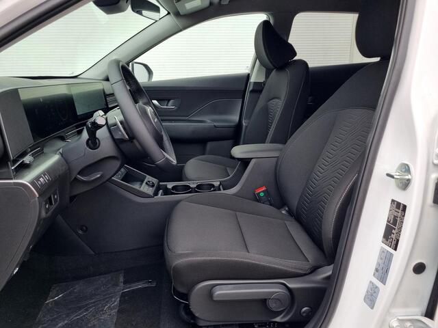 Hyundai Kona Electric 64.8kWh Pure Edition / Navigatie / Apple & Android carplay / Airco / Achteruitrijcamera / Direct Leverbaar