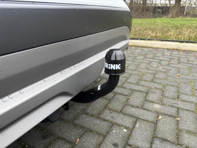 Hyundai Kona 1.6 GDI HEV 140pk Premium | LEDEREN BEKLEDING | TREKHAAK | 18'' 2-TONE LMV | HEAD UP DISPLAY | ADAPTIEVE CRUIECONTROL | STOELVERWARMING VOOR EN ACHTER | STUURVERWARMING | STOELVERKOELING VOOR |