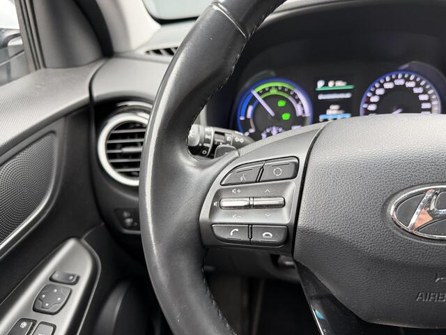 Hyundai Kona 1.6 GDI HEV Comfort / Trekhaak ( 1300 KG Trekgewicht) / Navigatie / Adaptieve Cruise Control / Achteruitrijcamera / Apple Carplay / Android Auto / Krell Geluidsinstallatie / NAP Logisch