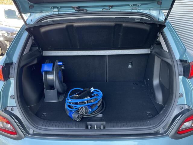 Hyundai Kona EV Premium 64 kWh | | Achteruitrijcamera | Stoelverwarming |