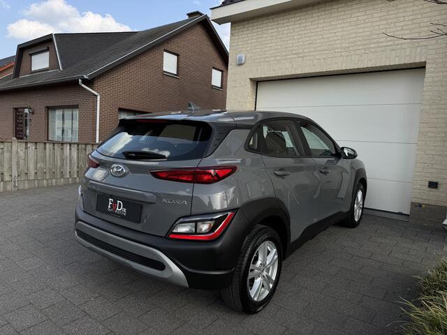 Hyundai Kona 1.0 T-GDI 120pk Facelift Navi Camera Carplay DAB Led 17" Pdc