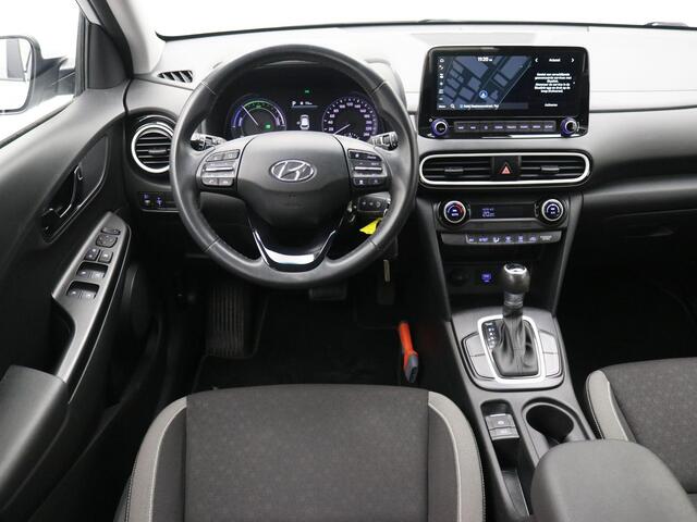 Hyundai Kona 1.6 GDI HEV Comfort AUTOMAAT / Trekhaak / Navigatie / Adaptieve Cruise Control / NL Auto / Apple CarPaly & Android Auto / Airco Climate Control / 1ste Eigenaar / Historie bekend /