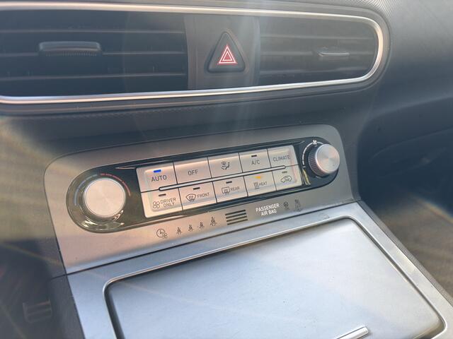 Hyundai Kona BJR 2020 EV Fashion 64 kWh 204 PK TWO TONE! | LEDER | CAMERA | STOELVERWARMING | HEAD-UP DISPLAY | FULL LED | ELEK. STOELEN