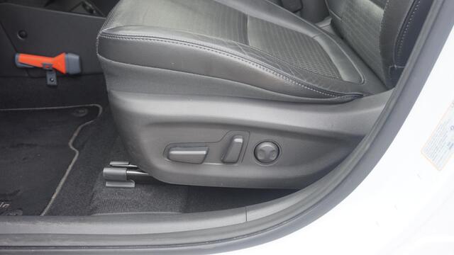 Hyundai Kona EV Premium 64 kWh SOH 100%