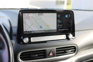hyundai-kona-ev-premium-64-kwh-lede