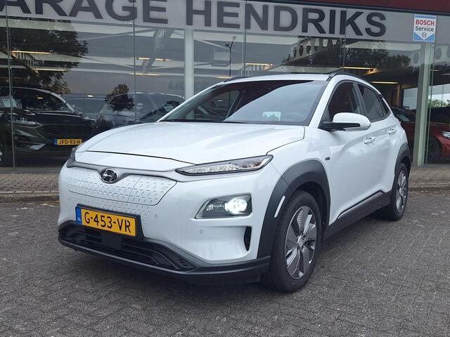 Hyundai Kona EV Premium 64 kWh | SOH: nnb | Leder | LED | Adaptive CC | Camera |