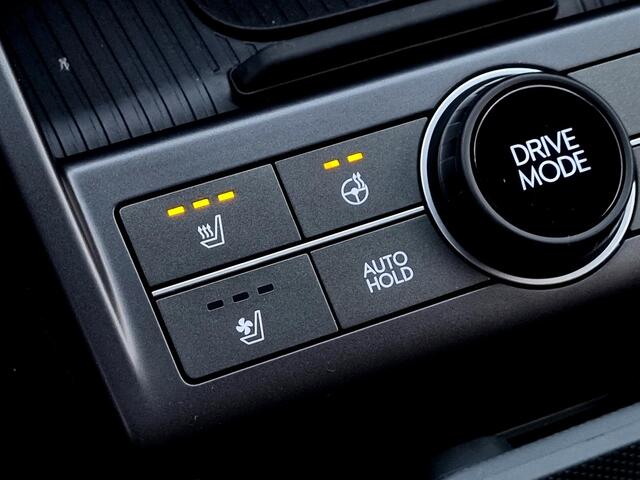 Hyundai Kona 1.6 GDI HEV N Line / ¤3000,- Voordeel / Uit Voorraad Leverbaar / Navigatie / Climate Control / Cruise Control Adaptief /