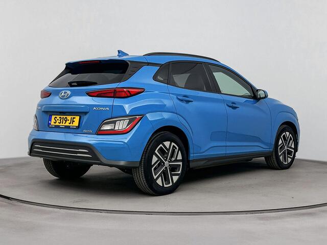 Hyundai Kona EV Premium 64 kWh Lederen bekleding | Navi | SOH 95,7% | ParkeerCamera |