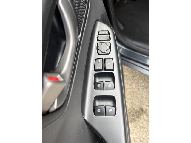 Hyundai Kona 1.0T Premium