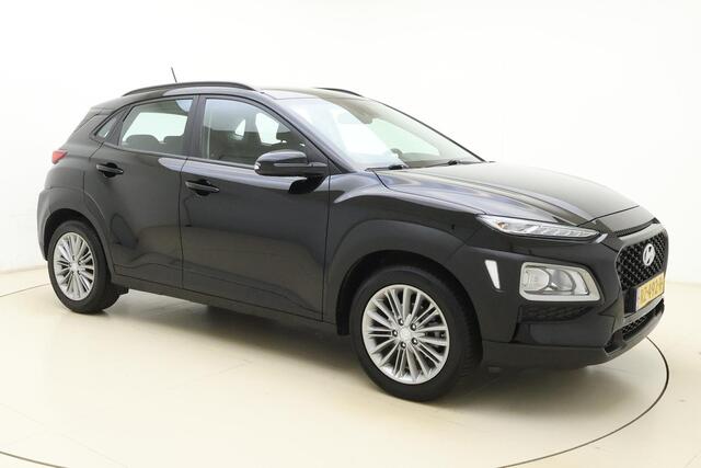 Hyundai Kona 1.0T Comfort | Trekhaak | Climate control | Camera | Parkeersensoren | Lichtmetalen velgen | Cruise control | Dakrails