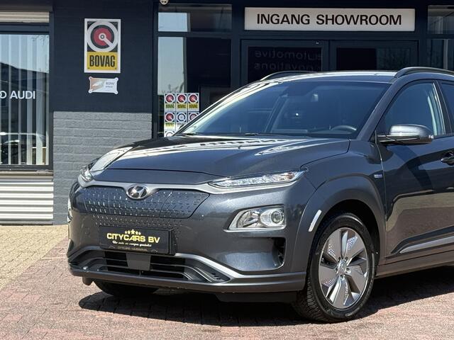 Hyundai Kona EV Comfort 39 kWh 136 pk SOH 100% apple carplay camera climate ctr cruise ctr lmv 17 inch warmtepomp
