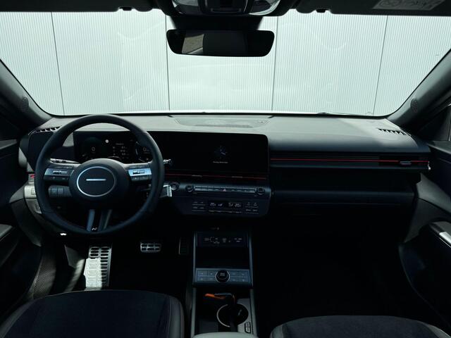 Hyundai Kona 1.6 GDI HEV N Line Sky / 3000 Voordeel / Schuif- & Kanteldak / Stoelverkoeling / Stoelverwarming Voor + Achter / 360 Camera / Memory Seat / BOSE Audio /