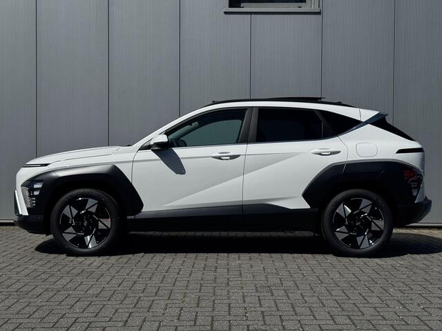 Hyundai Kona 1.6 GDI HEV Premium Sky / 3000 Voordeel / Schuif- & Kanteldak / Stoelverkoeling / Stoelverwarming Voor + Achter / 360 Camera / Memory Seat / BOSE Audio /