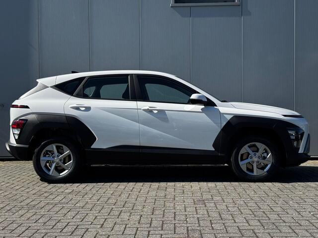 Hyundai Kona 1.6 GDI HEV E-Motion / 3000 Voordeel / Achteruitrijcamera / Navigatie / Adaptive Cruise Control / Climate Control / Lichtmetalen Velgen /