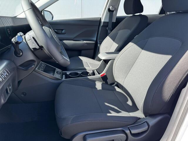 Hyundai Kona 1.6 GDI HEV E-Motion / 3000 Voordeel / Achteruitrijcamera / Navigatie / Adaptive Cruise Control / Climate Control / Lichtmetalen Velgen /