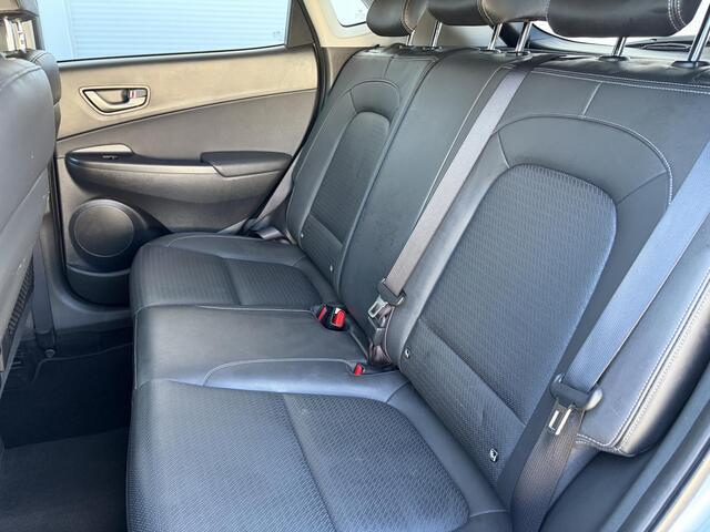 Hyundai Kona 1.6 T-GDI Premium / Trekhaak ( 1250 kg ) / Airco (automatisch) / Apple Carplay/Android Auto /