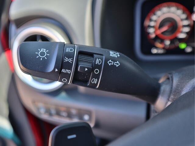 Hyundai Kona 1.6 GDI HEV Premium | Automaat | Cruise Control Adaptief | Navigatie | Camera | Trekhaak | Stoel+StuurVerwarming |