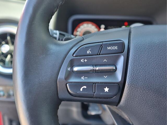 Hyundai Kona 1.6 GDI HEV Premium | Automaat | Cruise Control Adaptief | Navigatie | Camera | Trekhaak | Stoel+StuurVerwarming |