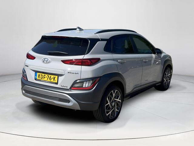 Hyundai Kona 1.6 GDI HEV Fashion Cruisecontrol | Navigatiesysteem | Achterruitrijcamera | Lichtmetalenvelgen | Parkeersensoren achter| Climate control | Headup-Display |