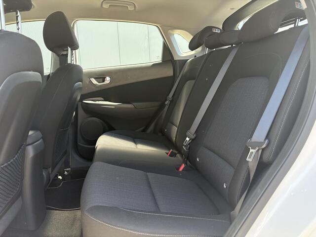 Hyundai Kona 1.6 GDI HEV Comfort Smart / Apple Carplay/Android Auto / Adaptieve Cruise Control / Automaat / Navigatie / Achteruitrij camera /