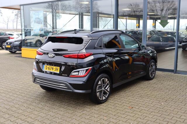 Hyundai Kona EV 64kWh Premium - Navi - camera - stoel/stuur verw. - head up
