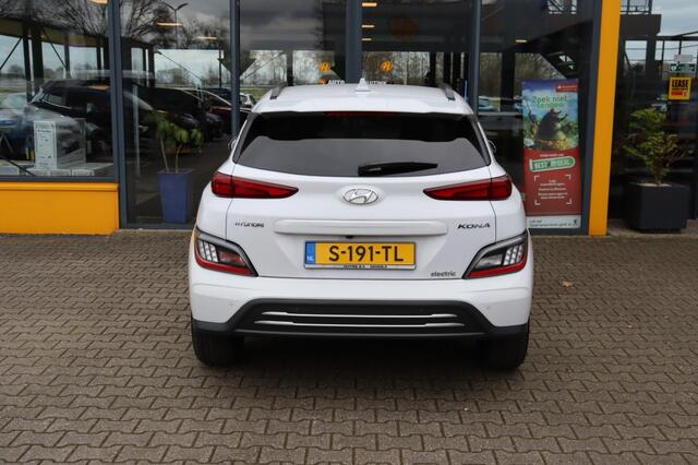 Hyundai Kona EV 64kWh Premium - Navi - camera - stoel/stuur verw. - head up
