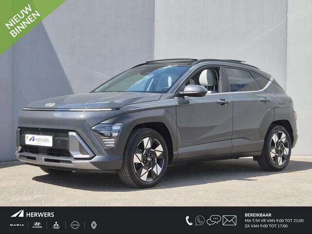 Hyundai Kona 1.6 GDI HEV Premium Sky / Glazen schuif- en kanteldak / Stuur- Stoel & Achterbankverwarming / Elektrische achterklep / Stoelventilatie / Bose Audio Systeem / Rondomzicht camera / Adaptief cruise control / Keyless Entry/Start / Apple Carplay Android Auto /