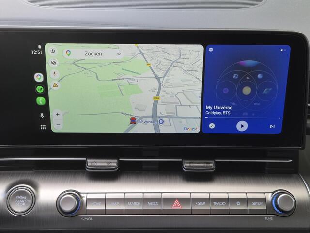 Hyundai Kona 1.6 GDI HEV Premium Sky / Glazen schuif- en kanteldak / Stuur- Stoel & Achterbankverwarming / Elektrische achterklep / Stoelventilatie / Bose Audio Systeem / Rondomzicht camera / Adaptief cruise control / Keyless Entry/Start / Apple Carplay Android Auto /