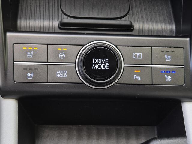 Hyundai Kona 1.6 GDI HEV Premium Sky / Glazen schuif- en kanteldak / Stuur- Stoel & Achterbankverwarming / Elektrische achterklep / Stoelventilatie / Bose Audio Systeem / Rondomzicht camera / Adaptief cruise control / Keyless Entry/Start / Apple Carplay Android Auto /