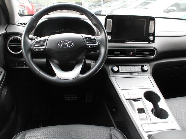 Hyundai Kona EV Premium 64 kWh | STOELVERWARMING |