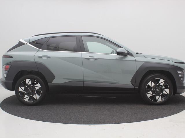 Hyundai Kona 1.6 GDI HEV Comfort Plus / ¤4.000,- Korting / Elektrische Achterklep / Stoel Verwarming V+A / Stuur Verwarming / Keyless / Adaptive Cruise / Navigatie / Apple Carplay & Android Auto /