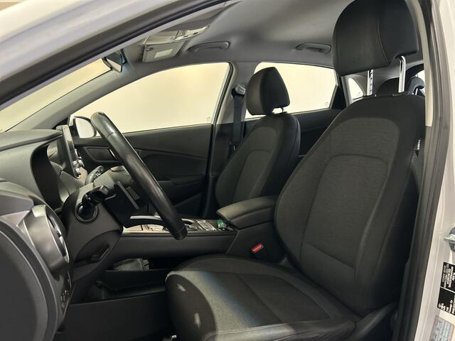 Hyundai Kona EV Comfort 39 kWh - Verwarmde stoelen | Digitaal dashboard | Hill hold functie |