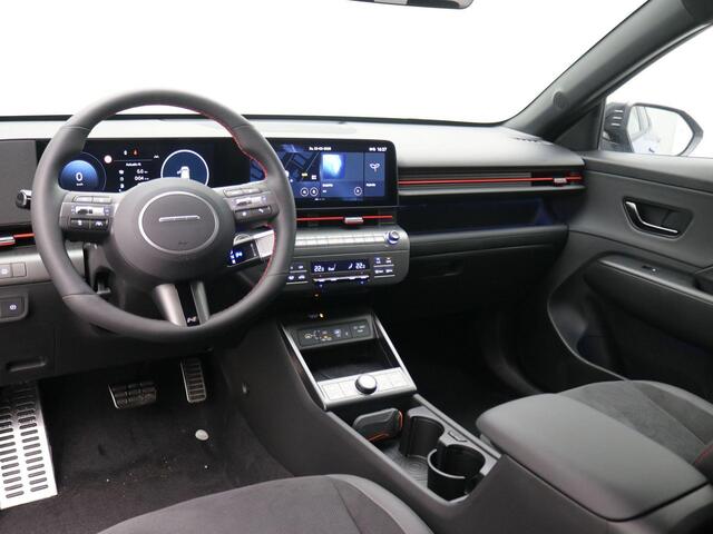 Hyundai Kona 1.6 GDI HEV N Line / MY 26 / 2500 Voordeel / Stoelverkoeling / Stoelverwarming Voor + Achter / Stuurverwarming / 360 Camera / BOSE Audio / Memory Seat / Snel Leverbaar! /