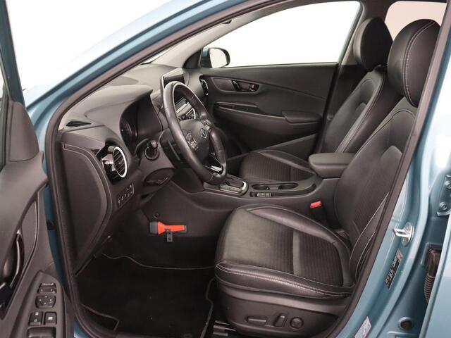 Hyundai Kona 1.6 GDI HEV Premium | 1e eigenaar | Stoelventilatie | Leder | Adaptive cruise | Head-Up | Trekhaak | Achterbankverwarming | Carplay | Navigatie | Keyless | Krell Audio | Side Assist | Stoelverwarming