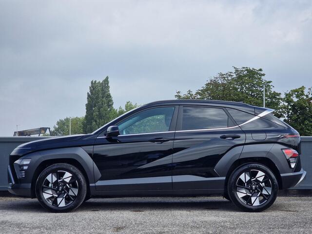 Hyundai Kona Comfort Plus 1.6 GDI HEV 137pk | ¤2.640 korting | STOEL + STUURVERW. | NAVI | APPLE CARPLAY / ANDROID AUTO | 18'' TWO-TONE LM-VELGEN |