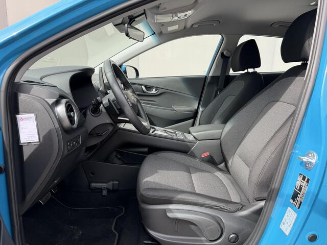 Hyundai Kona EV Comfort 64 kWh / Accu SOH 100% / Volledig Onderhouden / 8 Jaar Batterij Garantie / Adaptieve Cruise / Navigatie / Warmtepomp / Krell Audio / Camera / PDC /